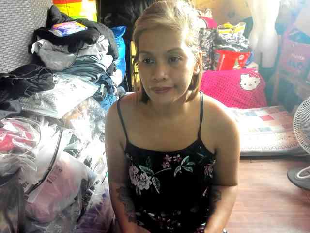AthenaMoran webcam