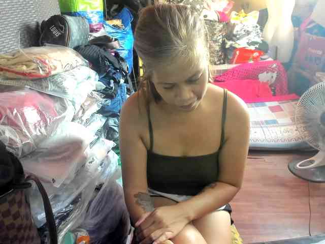 AthenaMoran webcam