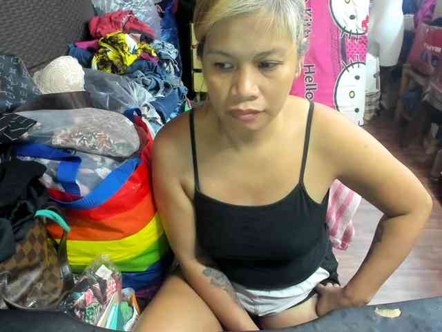 AthenaMoran webcam