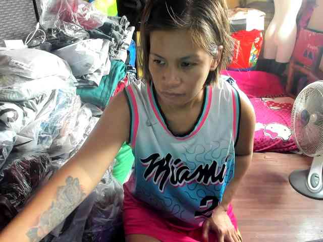 AthenaMoran webcam
