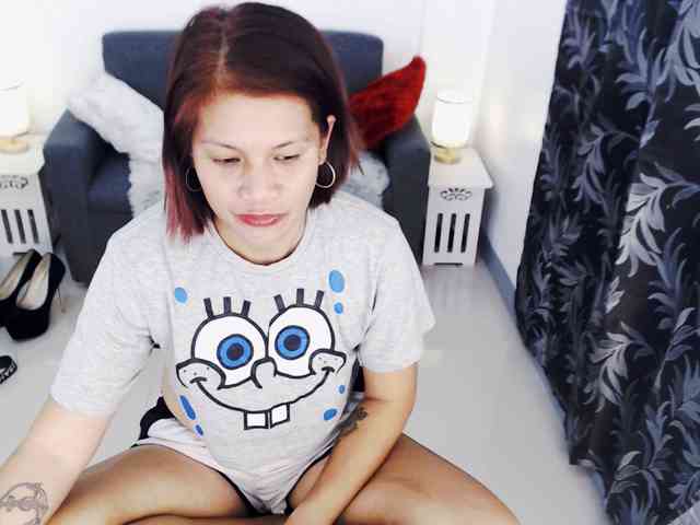 AthenaMoran webcam