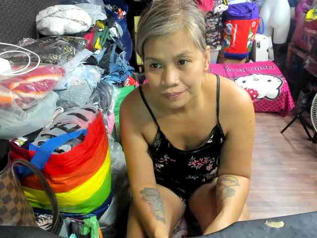 AthenaMoran webcam