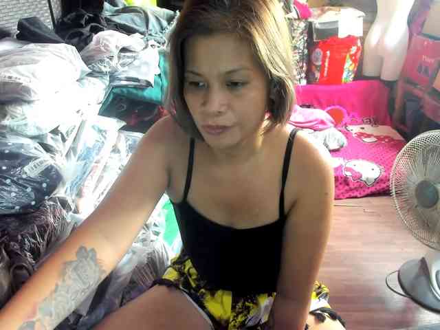 AthenaMoran webcam