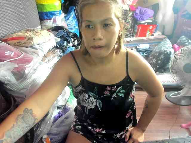 AthenaMoran webcam