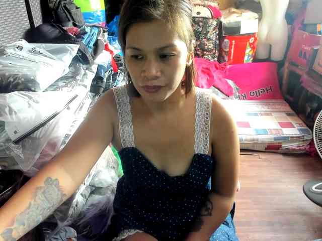 AthenaMoran webcam