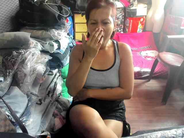 AthenaMoran webcam