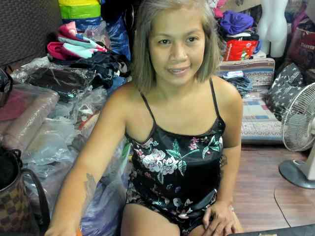 AthenaMoran webcam