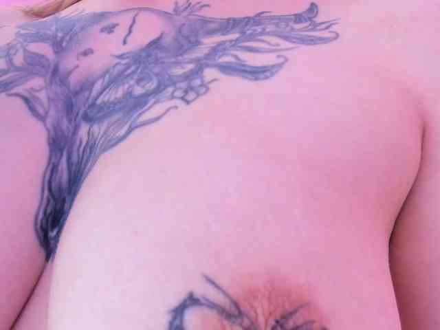 Model: couple-tats