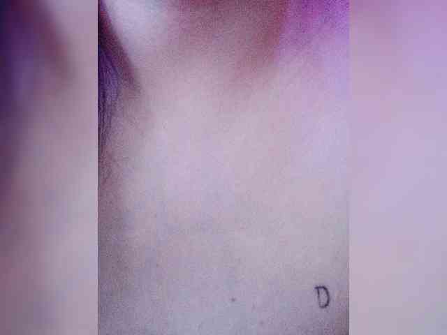 -Emma- Live Webcam on BongaCams