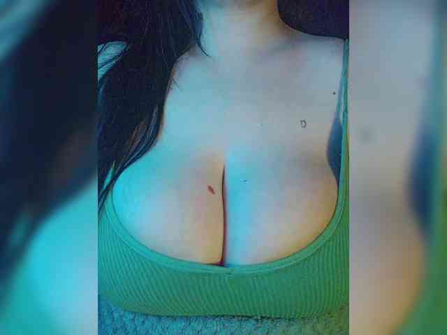 Ali_na webcam