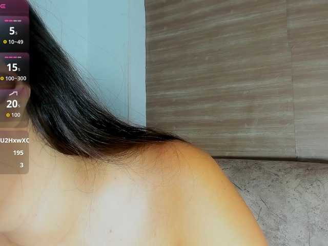 AURORALENOVIC21 live cam on BongaCams