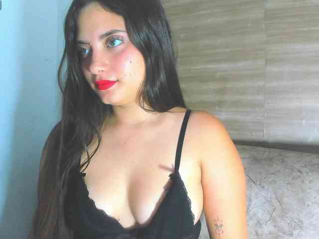 AURORALENOVIC21 cam