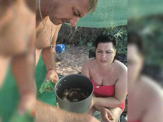 Sladkay-Parochka123 webcam