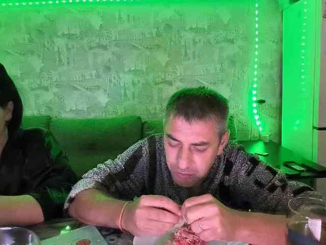 Sladkay-Parochka35 Sex Cam Show