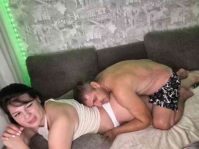 Sladkay-Parochka35 Sex Cam Show