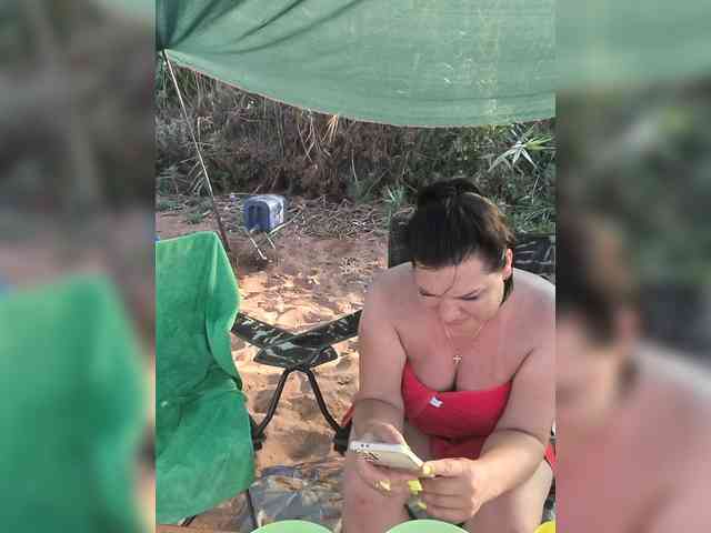 Sladkay-Parochka123 webcam
