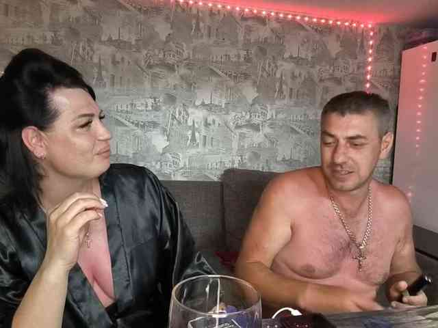 Sladkay-Parochka123 webcam