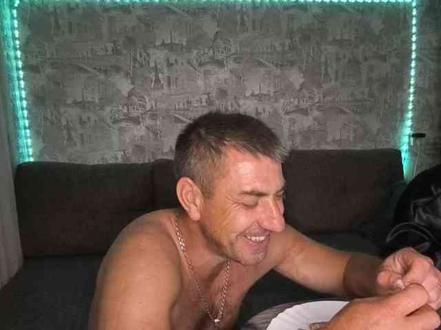 Sladkay-Parochka35 Sex Cam Show