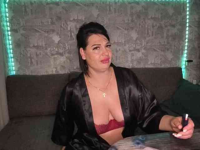 Sladkay-Parochka35 Sex Cam Show