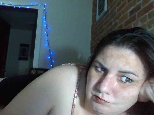titties4daze webcam