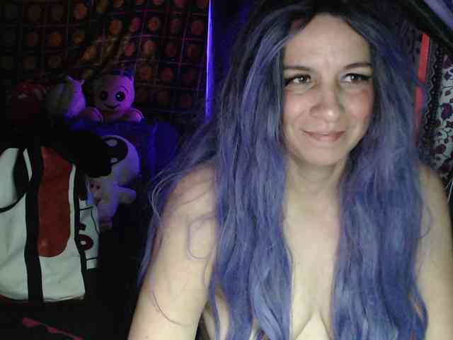 VeronicaNova webcam