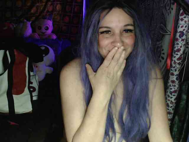 VeronicaNova webcam