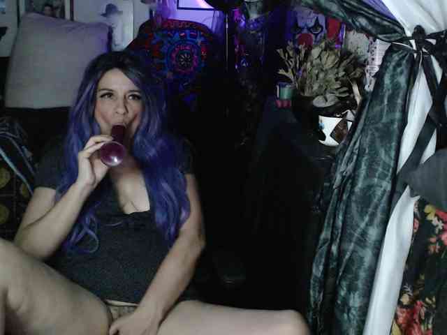 VeronicaNova webcam