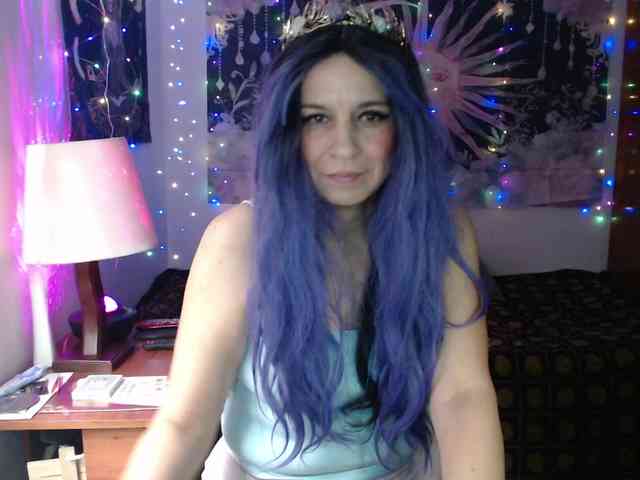 VeronicaNova webcam
