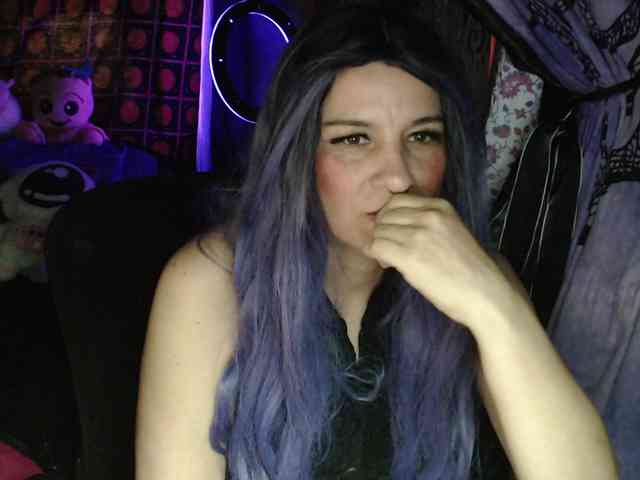 VeronicaNova webcam