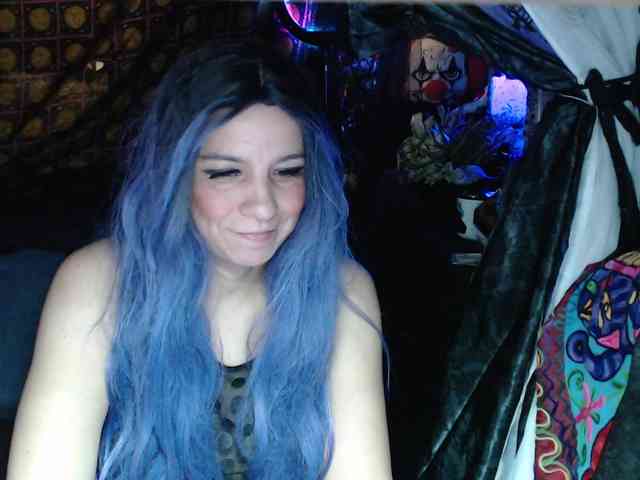 VeronicaNova webcam