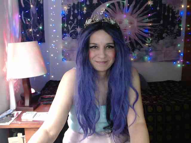 VeronicaNova webcam