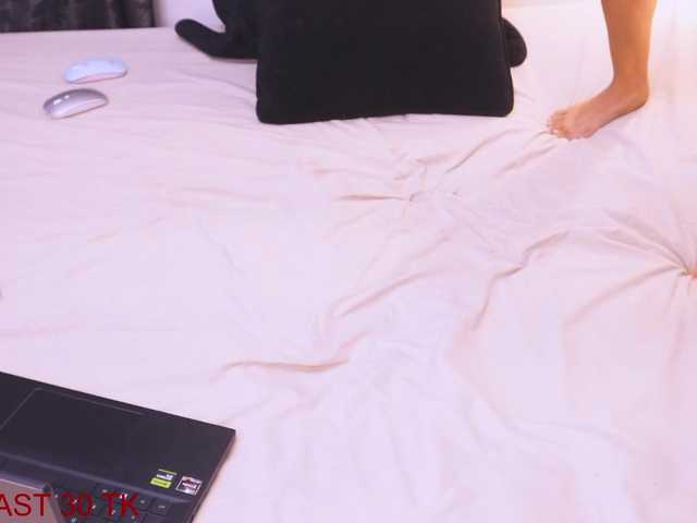 bils2203 live cam on BongaCams