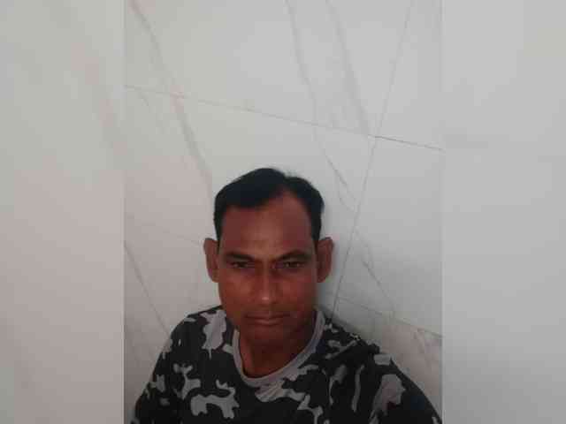Ravi008