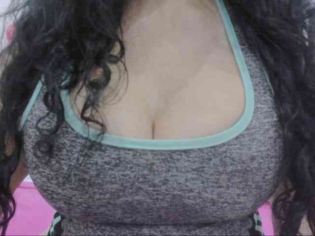 latinvalery webcam
