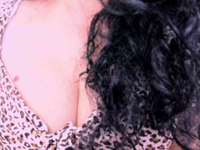 latinvalery webcam