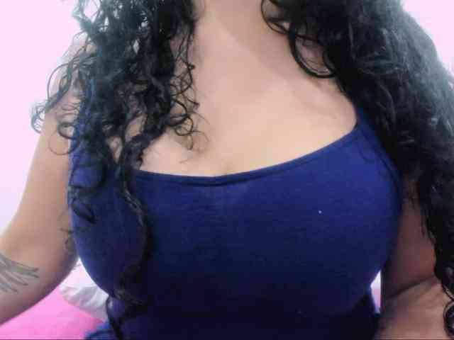 latinvalery webcam