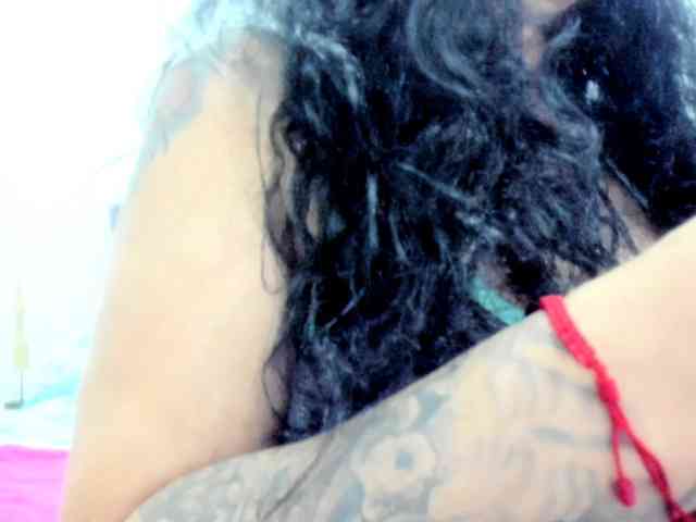 latinvalery webcam
