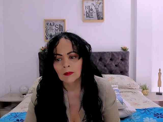 latinvalery webcam