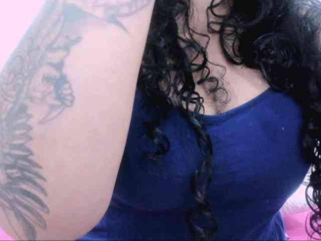 latinvalery webcam