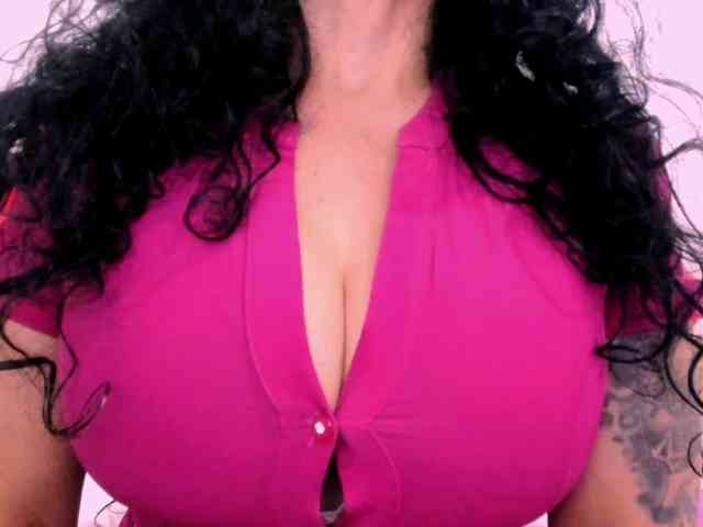 latinvalery webcam
