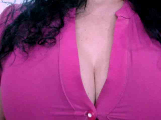 Model: latinvalery