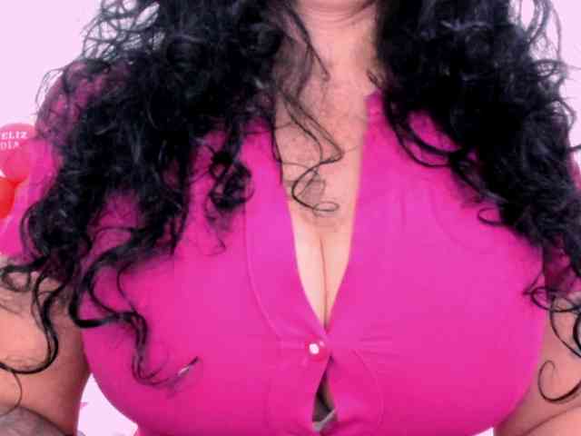 latinvalery webcam
