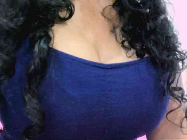 latinvalery webcam