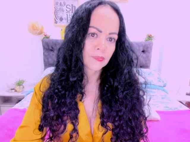 latinvalery webcam