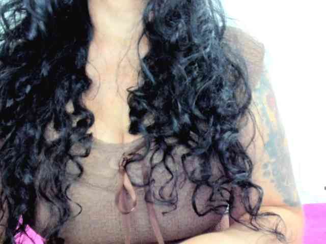 latinvalery webcam