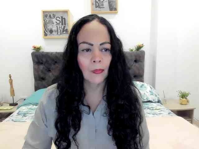 latinvalery webcam