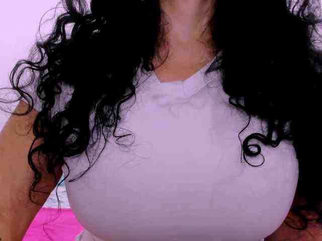 latinvalery webcam