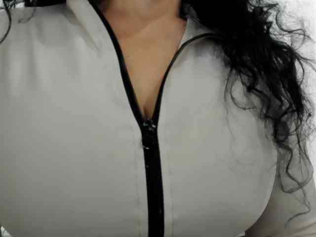 latinvalery webcam