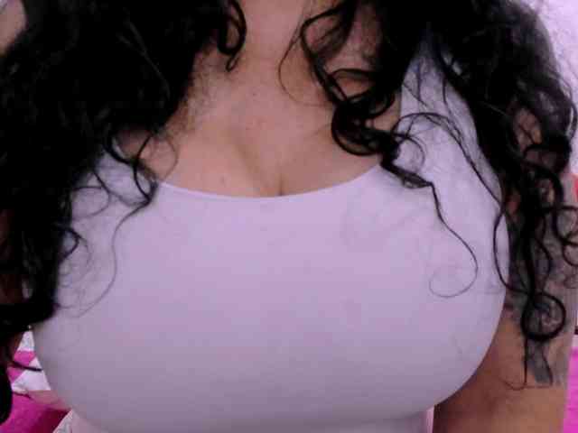 latinvalery webcam