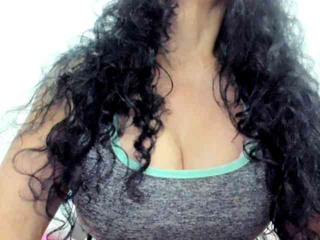 latinvalery webcam